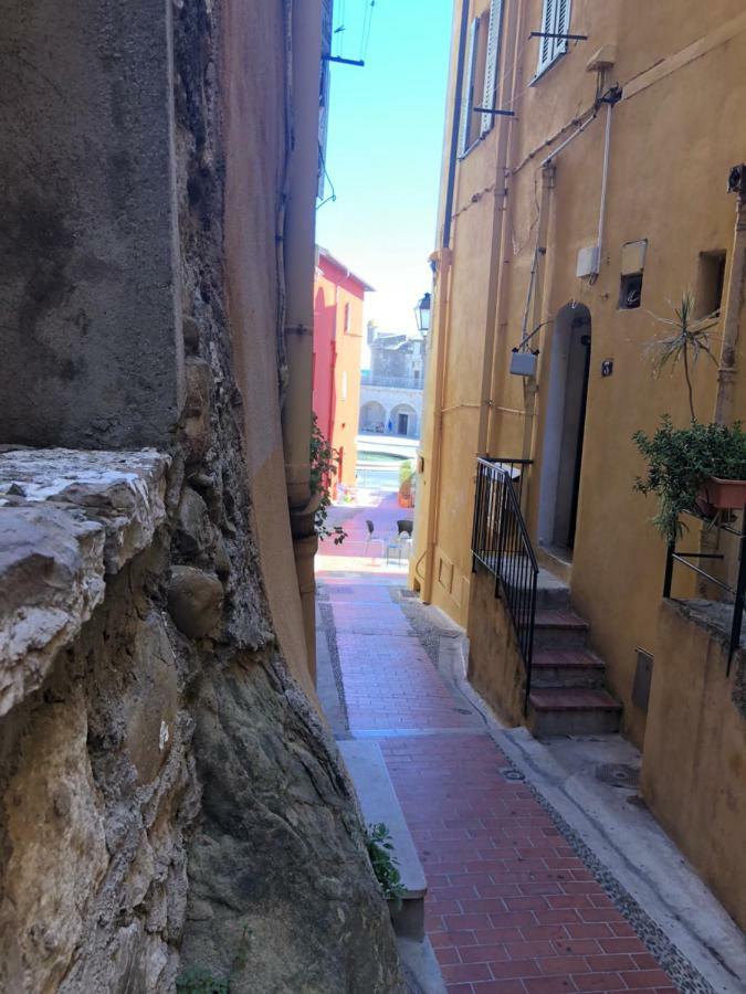 La Petite Barque Lejlighed Menton Eksteriør billede